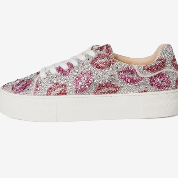 ❤️🔹️Betsey Johnson 🔹️ Sidny Platform Sneaker Glitter Multi  Lip Sneakers - Picture 5 of 7